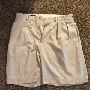 Men’s light khaki shorts polo